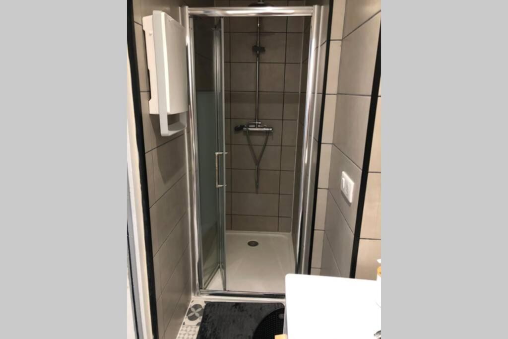 Appartement Centre Ville Châteauroux Екстериор снимка